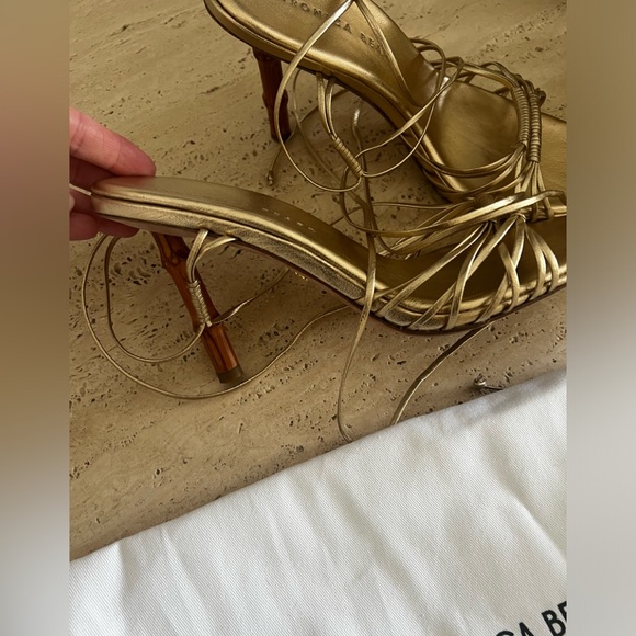 Veronica Beard Cabot strappy metallic ankle strap sandals in gold  size 7 - Picture 4 of 8